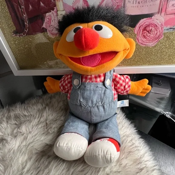 Vintage Playskool Ernie On The Farm Sesame Street Plush 1994 - Picture 2 of 7